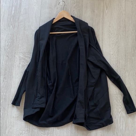 Lululemon Black Wrap Sweater - Picture 2 of 2